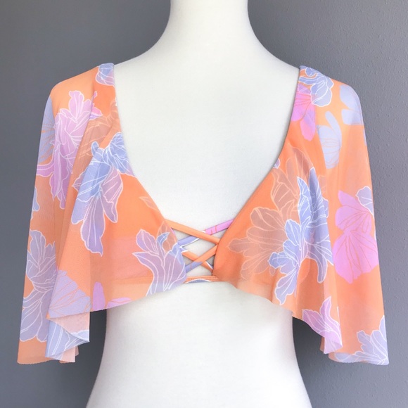 SOLD/  O’Neill • mesh cape bikini top - Picture 3 of 8